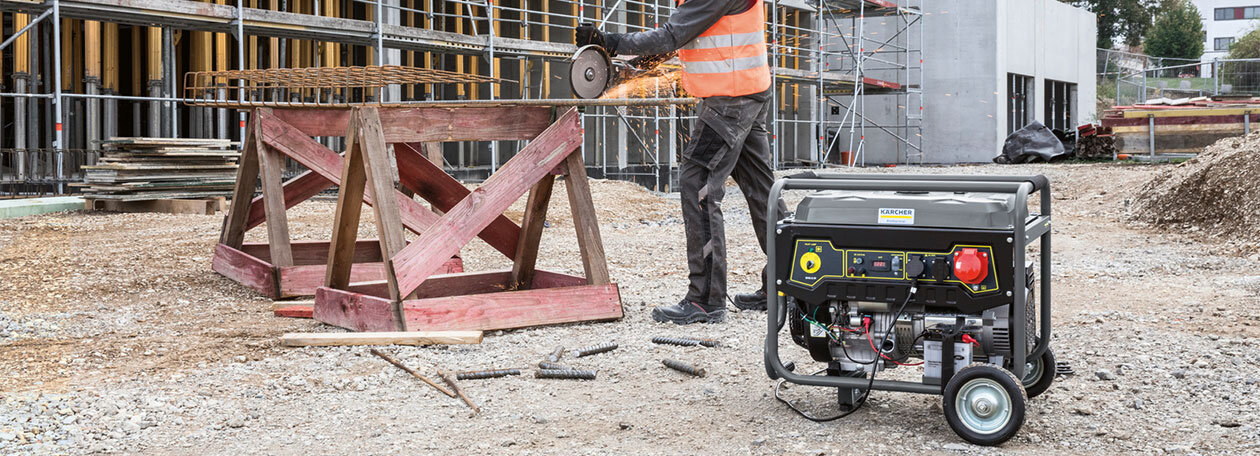 Gener&aacute;torok &eacute;s szennyezettv&iacute;z szivatty&uacute;k