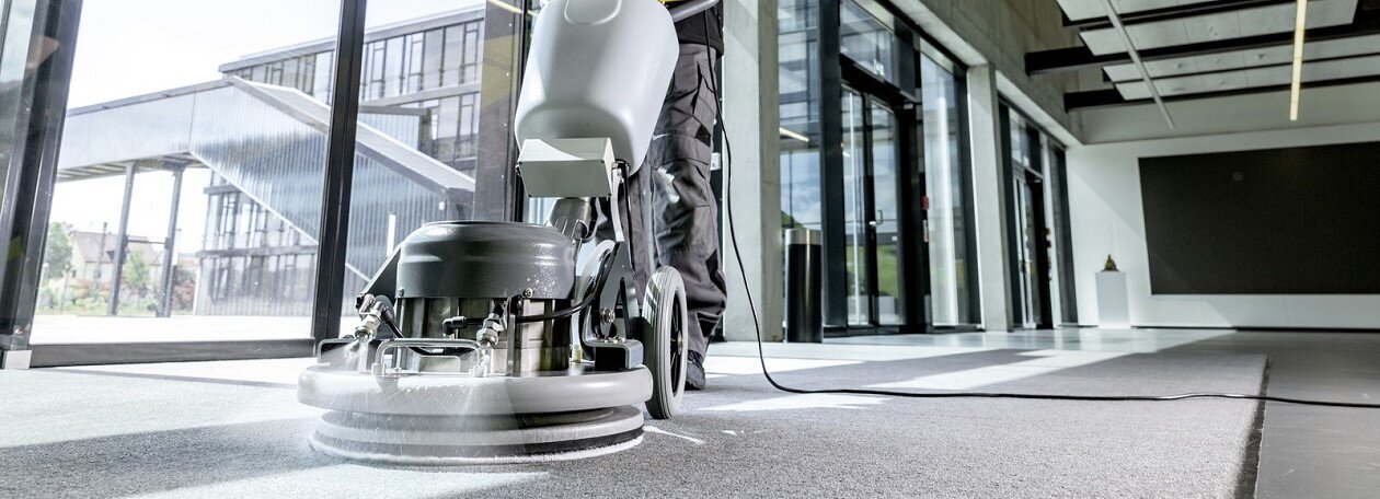 Egy&eacute;b padl&oacute; tiszt&iacute;t&aacute;si megold&aacute;sok