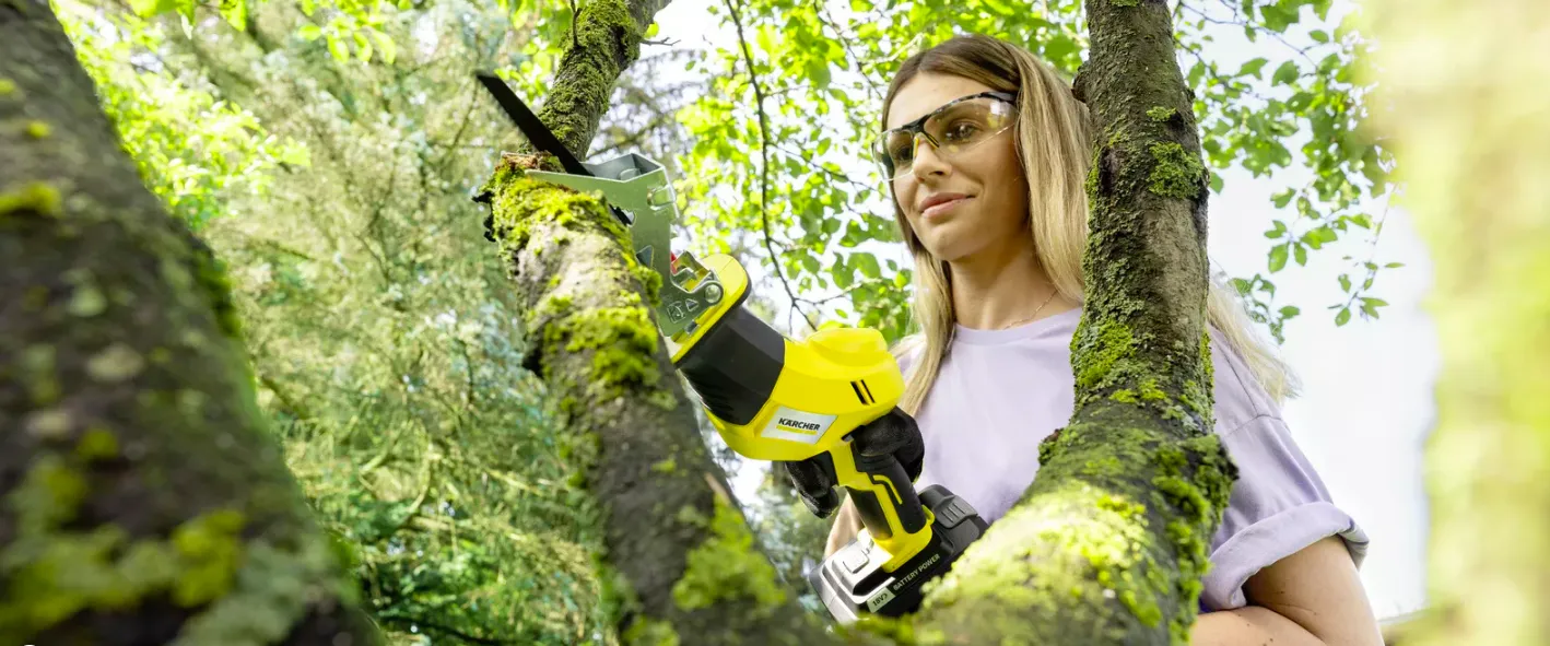 Akkumul&aacute;toros &aacute;g-&eacute;s s&ouml;v&eacute;nyv&aacute;g&oacute;