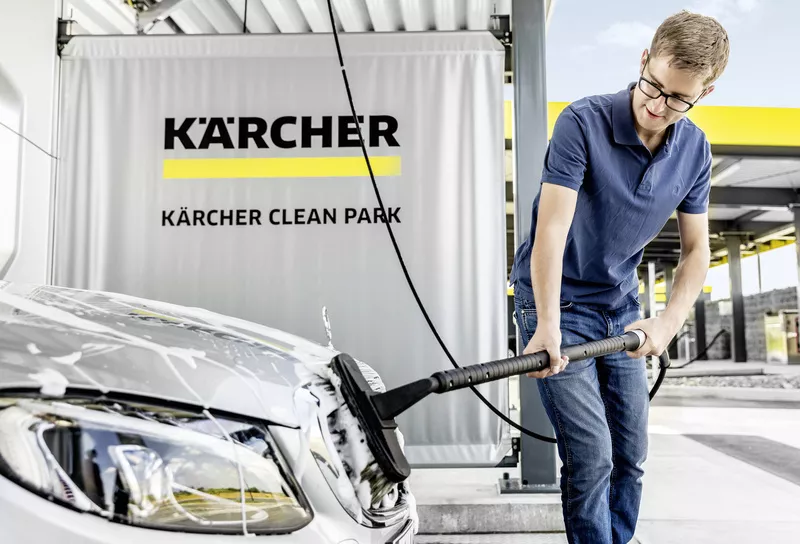 J&aacute;rműtiszt&iacute;t&oacute; rendszerek