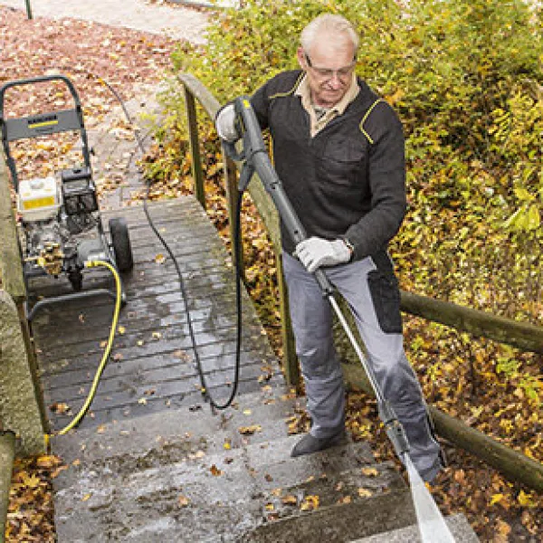 Belső&eacute;g&eacute;sű motor