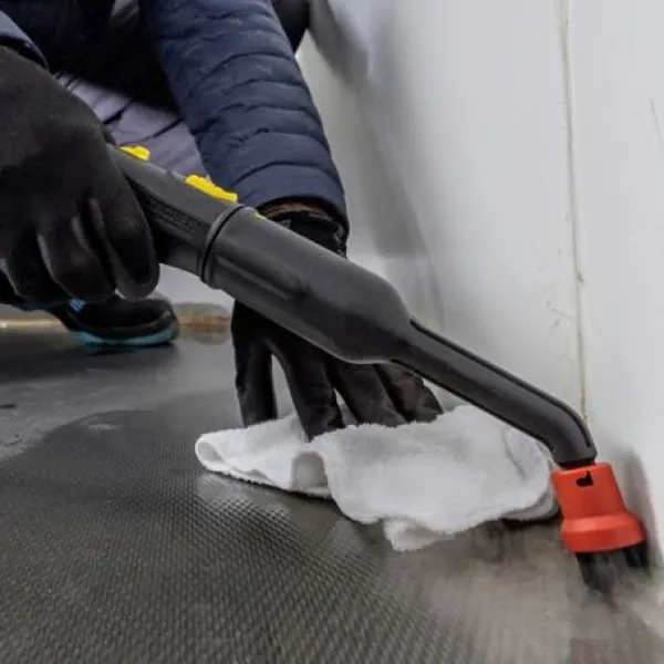 Gőztiszt&iacute;t&oacute;k