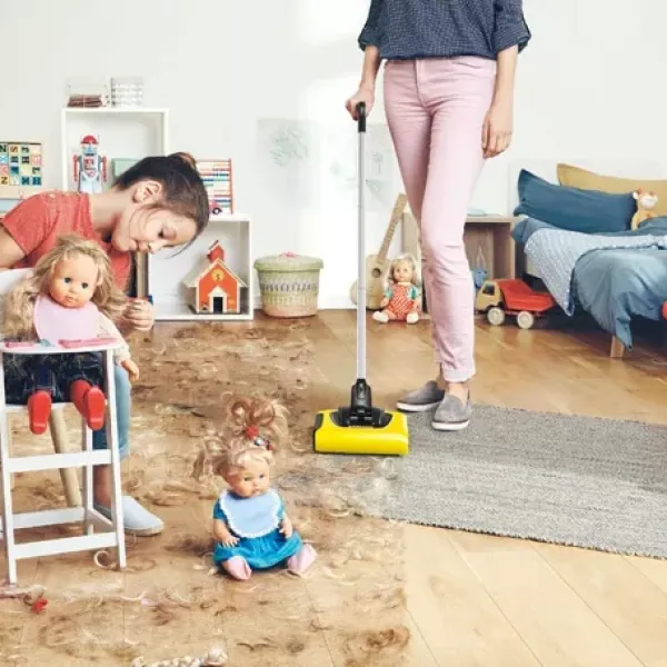 akkumul&aacute;toros seprőg&eacute;pek