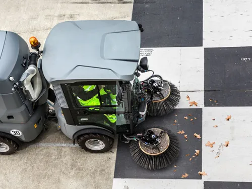 Kommuni&aacute;lis berendez&eacute;sek