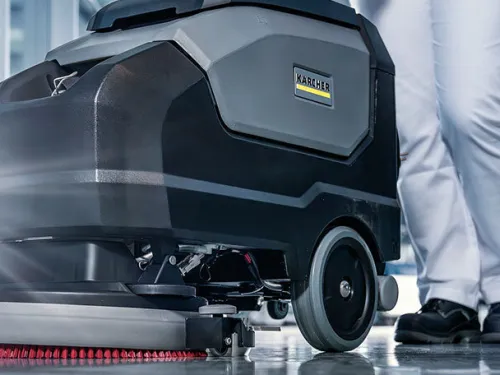 Kompakt/ k&eacute;zi ir&aacute;ny&iacute;t&aacute;s&uacute; s&uacute;rol&oacute;-sz&iacute;v&oacute;g&eacute;pek