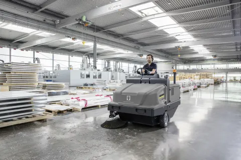 K&auml;rcher Seprő-porsz&iacute;v&oacute; KM 120/250 R D Classic