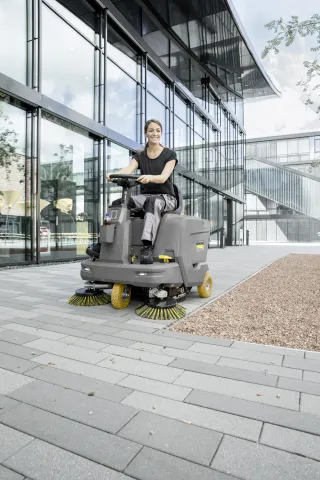 K&auml;rcher Seprő-porsz&iacute;v&oacute; KM 85/50 R Bp Pack Li+FC 2SB