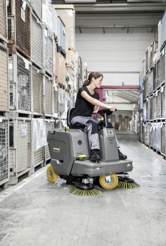 K&auml;rcher Seprő-porsz&iacute;v&oacute; KM 85/50 R Bp Pack Li+FC 2SB