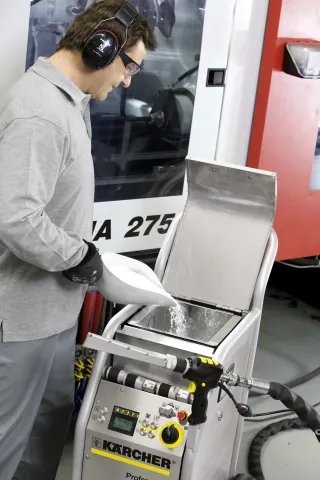 K&auml;rcher Sz&aacute;razjeges tiszt&iacute;t&oacute; IB 7/40 Classic