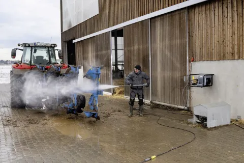 K&auml;rcher Magasnyom&aacute;s&uacute; mos&oacute; HD 13/18-4 S ST Classic