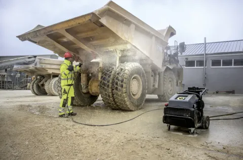 K&auml;rcher Magasnyom&aacute;s&uacute; mos&oacute; HDS 18/18-4 S Classic