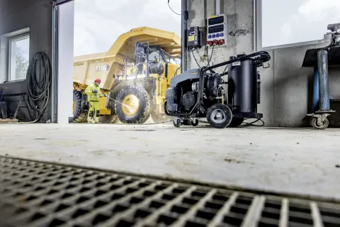 K&auml;rcher Magasnyom&aacute;s&uacute; mos&oacute; HDS 18/18-4 S Classic