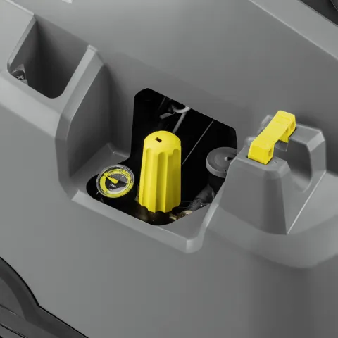 K&auml;rcher Magasnyom&aacute;s&uacute; mos&oacute; HDS 8/18-4 C eB