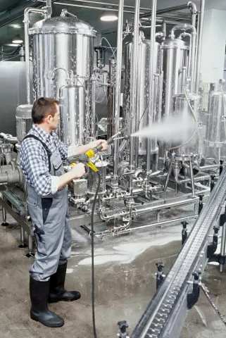 K&auml;rcher Telep&iacute;tett magasnyom&aacute;s&uacute; berendez&eacute;s HDC Standard