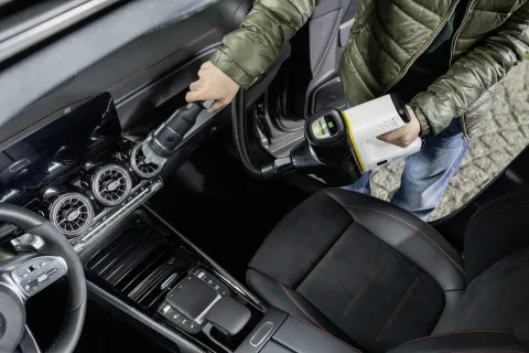 K&auml;rcher Akkumul&aacute;toros porsz&iacute;v&oacute; VC 6 Cordless ourFamily Car