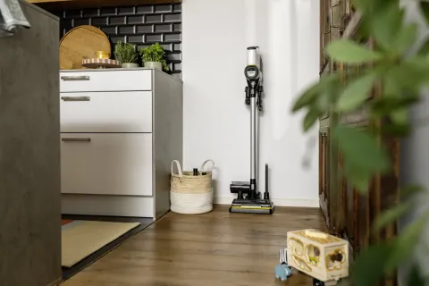 K&auml;rcher Akkumul&aacute;toros porsz&iacute;v&oacute; VC 6 Cordless ourFamily Extra