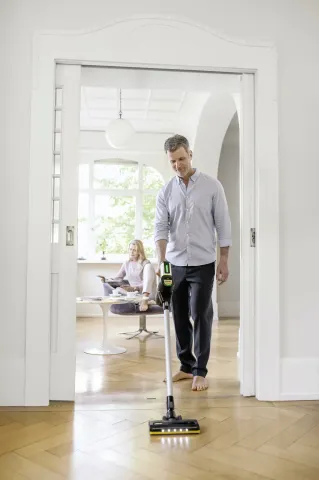 K&auml;rcher Akkumul&aacute;toros porsz&iacute;v&oacute; VC 7 Signature Line *EU