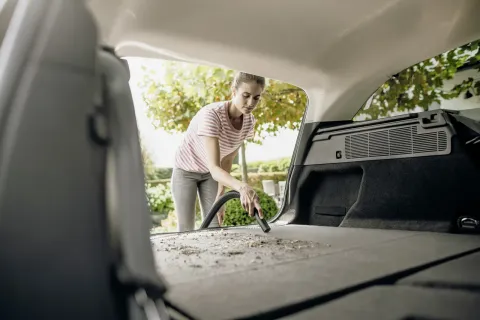 K&auml;rcher Nedves &eacute;s sz&aacute;raz porsz&iacute;v&oacute; KWD 2 S V-15/4/18