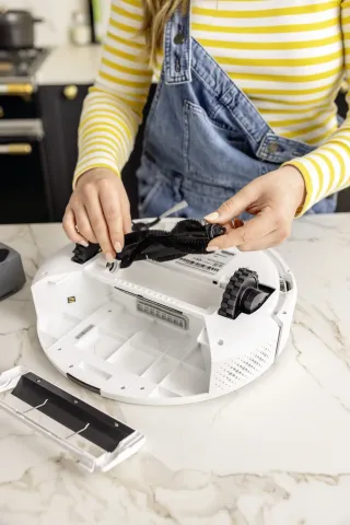 K&auml;rcher Robotporsz&iacute;v&oacute; felmos&oacute; funkci&oacute;val RCV 2