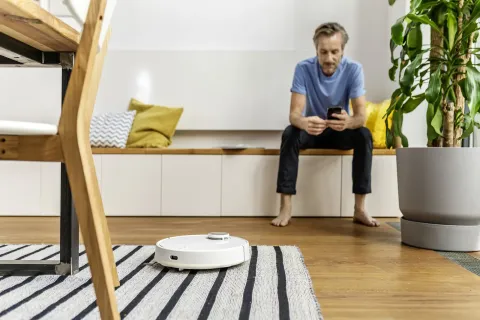 K&auml;rcher Robotporsz&iacute;v&oacute; felmos&oacute; funkci&oacute;val RCV 3