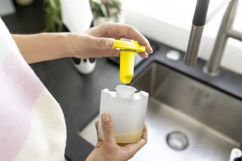 K&auml;rcher Ablaktiszt&iacute;t&oacute; WV 1 Compact