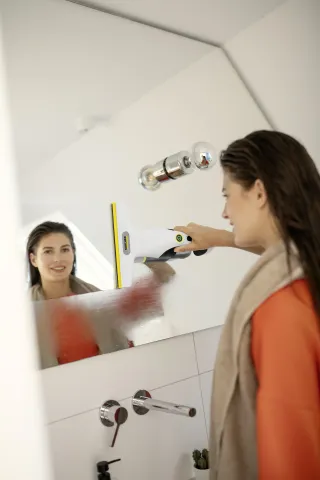 K&auml;rcher Ablaktiszt&iacute;t&oacute; WV 1 Compact