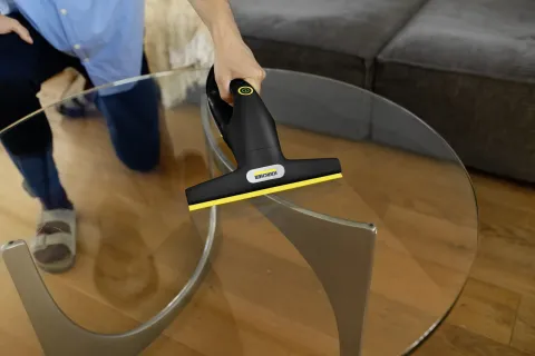 K&auml;rcher Ablaktiszt&iacute;t&oacute; WV 2 Universal Precision+ Black