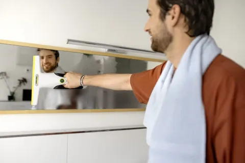 K&auml;rcher Ablaktiszt&iacute;t&oacute; WV 2 Universal Precision