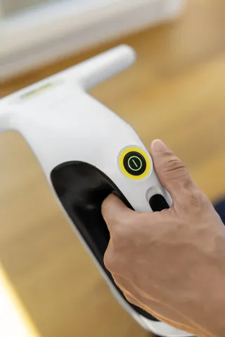 K&auml;rcher Ablaktiszt&iacute;t&oacute; WV 2 Universal Precision