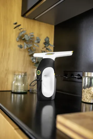 K&auml;rcher Ablaktiszt&iacute;t&oacute; WV 3 Comfort Extended