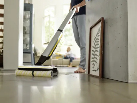 K&auml;rcher Kem&eacute;nypadl&oacute; tiszt&iacute;t&oacute; FC 7 Cordless Stone