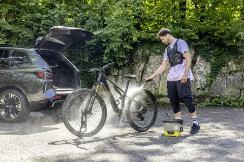 K&auml;rcher Mobil k&uuml;lt&eacute;ri tiszt&iacute;t&oacute; OC 4