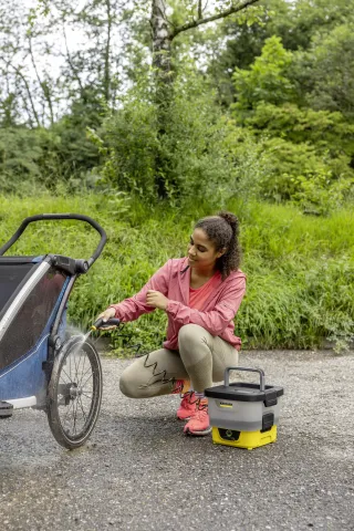 K&auml;rcher Mobil k&uuml;lt&eacute;ri tiszt&iacute;t&oacute; OC 4