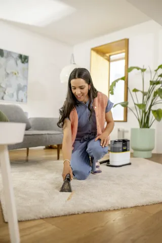 K&auml;rcher Szőnyeg- &eacute;s k&aacute;rpittiszt&iacute;t&oacute; SE 2 Spot Care