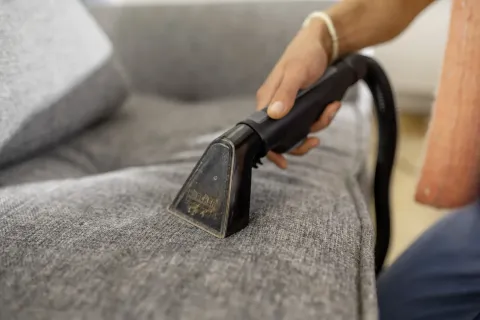 K&auml;rcher Szőnyeg- &eacute;s k&aacute;rpittiszt&iacute;t&oacute; SE 2 Spot Care