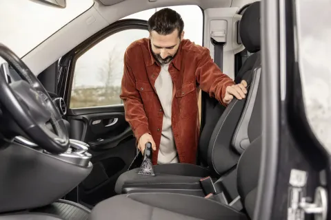 K&auml;rcher Szőnyeg- &eacute;s k&aacute;rpittiszt&iacute;t&oacute; SE 5 Car *EU