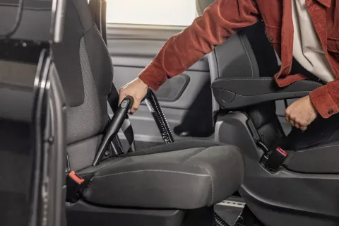 K&auml;rcher Szőnyeg- &eacute;s k&aacute;rpittiszt&iacute;t&oacute; SE 5 Car *EU