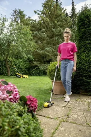 K&auml;rcher Fű- &eacute;s bokorv&aacute;g&oacute; oll&oacute; GSH 2 Plus