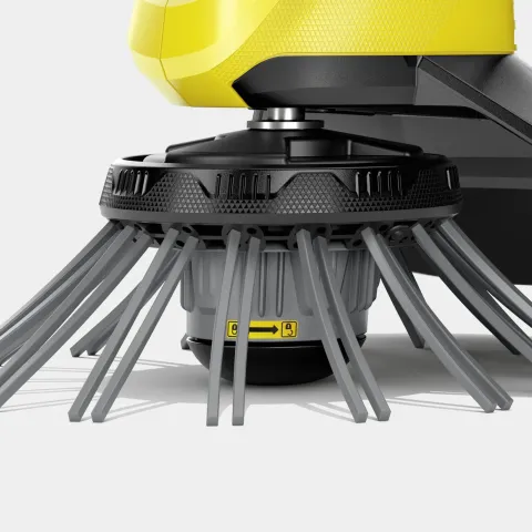 K&auml;rcher Akkumul&aacute;toros gyomelt&aacute;vol&iacute;t&oacute; WRE 18-55