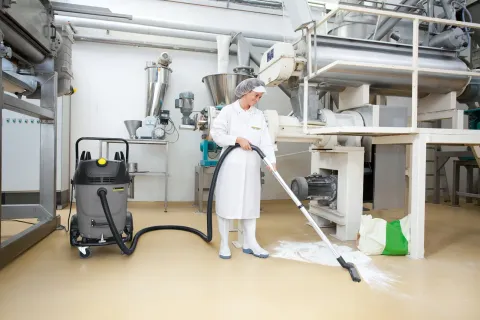 K&auml;rcher Nedves &eacute;s sz&aacute;raz porsz&iacute;v&oacute; NT 65/2 Tact&sup2; Tc