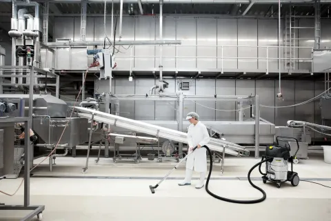 K&auml;rcher Nedves &eacute;s sz&aacute;raz porsz&iacute;v&oacute; NT 75/2 Tact&sup2; Me Tc