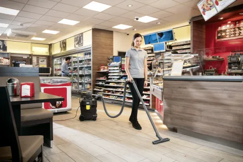 K&auml;rcher Nedves &eacute;s sz&aacute;raz porsz&iacute;v&oacute; NT 22/1 Ap L Go!Further