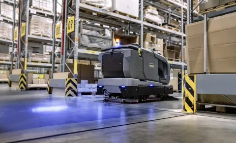 K&auml;rcher S&uacute;rol&oacute;-sz&iacute;v&oacute;g&eacute;p KIRA BR 200