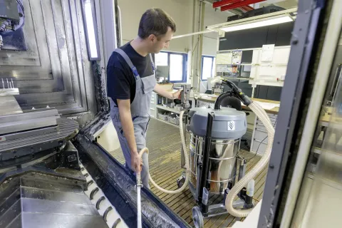 K&auml;rcher Ipari porsz&iacute;v&oacute; IVR-L 100/24-2 Tc Me Dp