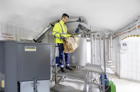 K&auml;rcher Ipari portalan&iacute;t&oacute; IVR ID 130/22 plus