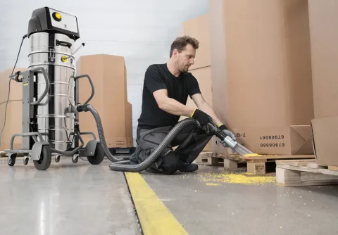 K&auml;rcher Ipari porsz&iacute;v&oacute; IVM 60/30