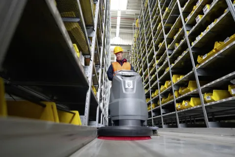 K&auml;rcher S&uacute;rol&oacute;-sz&iacute;v&oacute;g&eacute;p BD 50/50 C Classic Bp Pack 80Ah