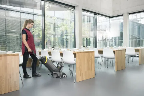 K&auml;rcher S&uacute;rol&oacute;-sz&iacute;v&oacute;g&eacute;p BR 30/4 C Bp Pack 36/75