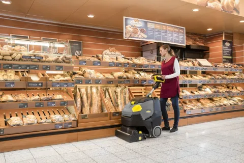 K&auml;rcher S&uacute;rol&oacute;-sz&iacute;v&oacute;g&eacute;p BR 45/22 C BP Pack Go!further