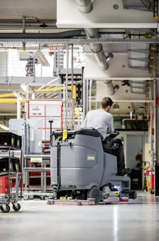 K&auml;rcher S&uacute;rol&oacute;-sz&iacute;v&oacute;g&eacute;p B 110 R Bc+R75+DOSE+SSD